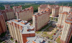ВЦИОМ: Жителям новой Москвы не хватает поликлиник, детских садов и школ